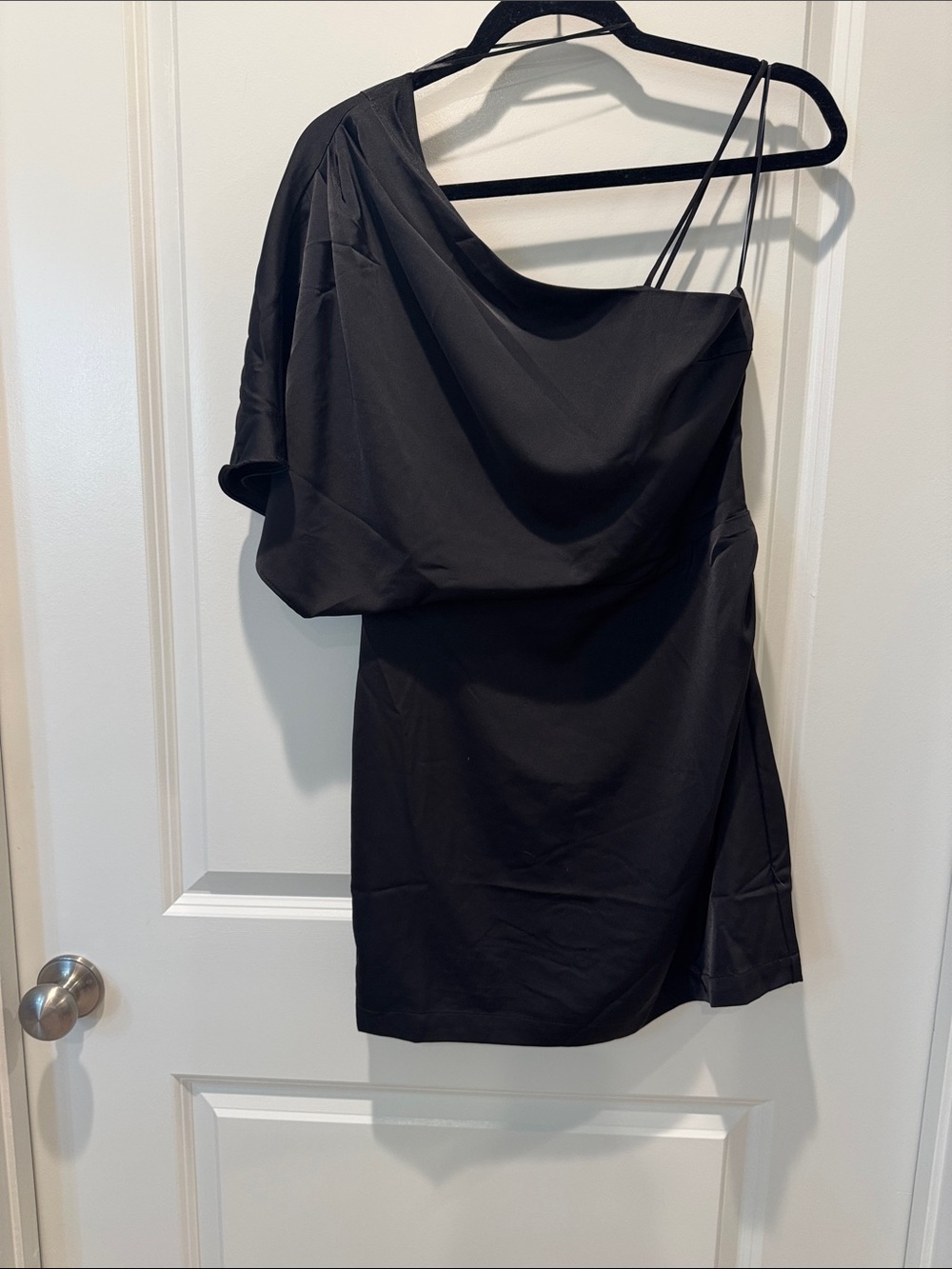TCEC One-Shoulder Black Asymmetrical Cocktail Dress